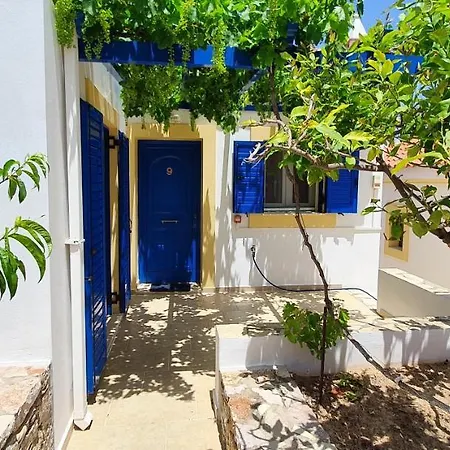 Stella's Aparthotel