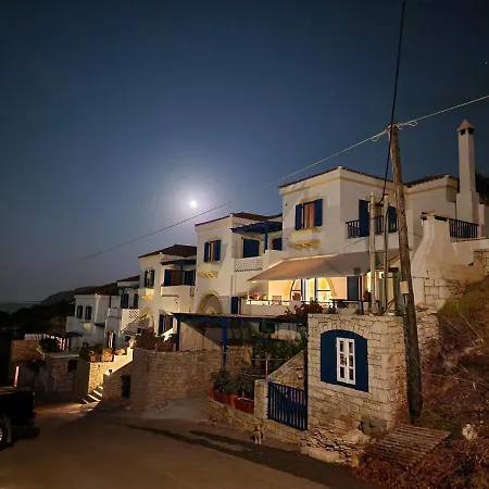 Stella's Aparthotel