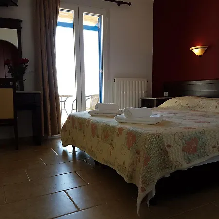 Stella's Lägenhetshotell Agia Pelagia (Kythira)