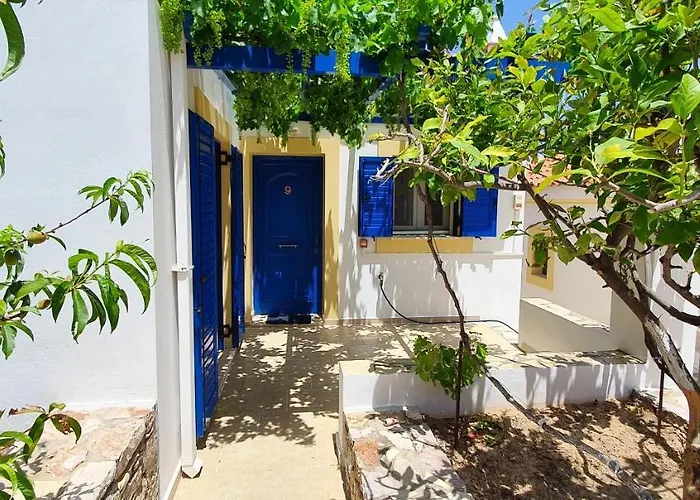 Stella's Aparthotel
