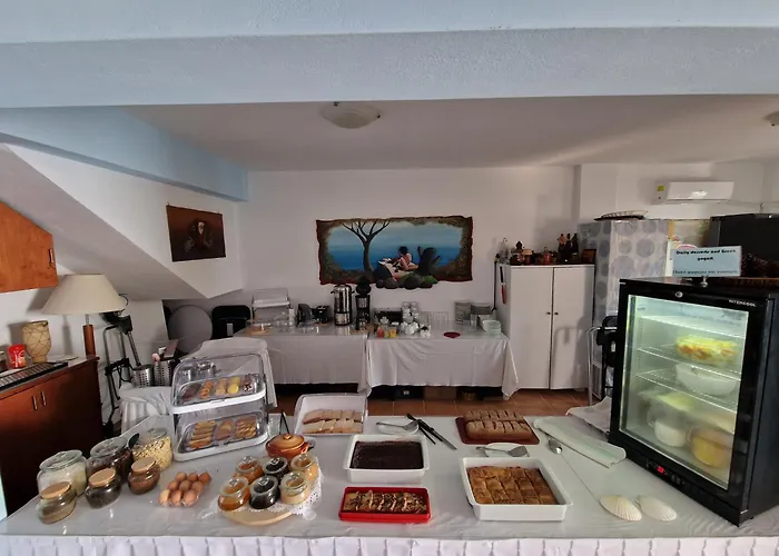 Stella's Aparthotel